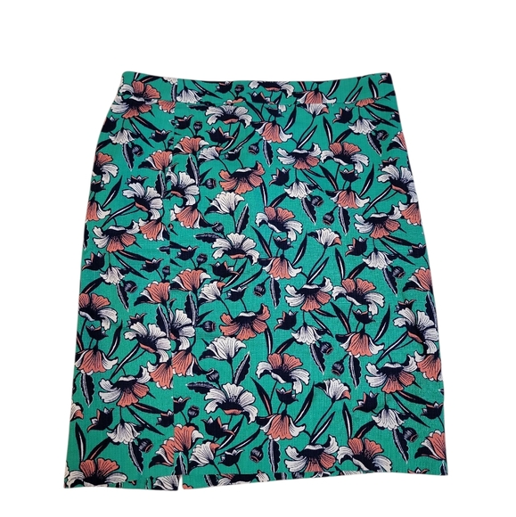 J. Crew Dresses & Skirts - J. Crew Pencil‎ Skirt Womens Size 6 Green Floral Preppy Office Siren Corpwear